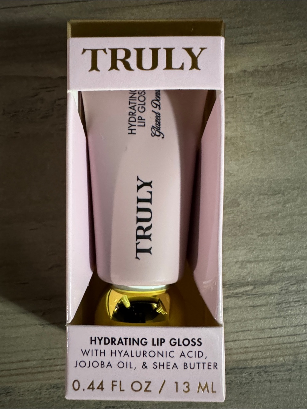 TRULY Hydrating Lip Gloss - Light Pink & Gold